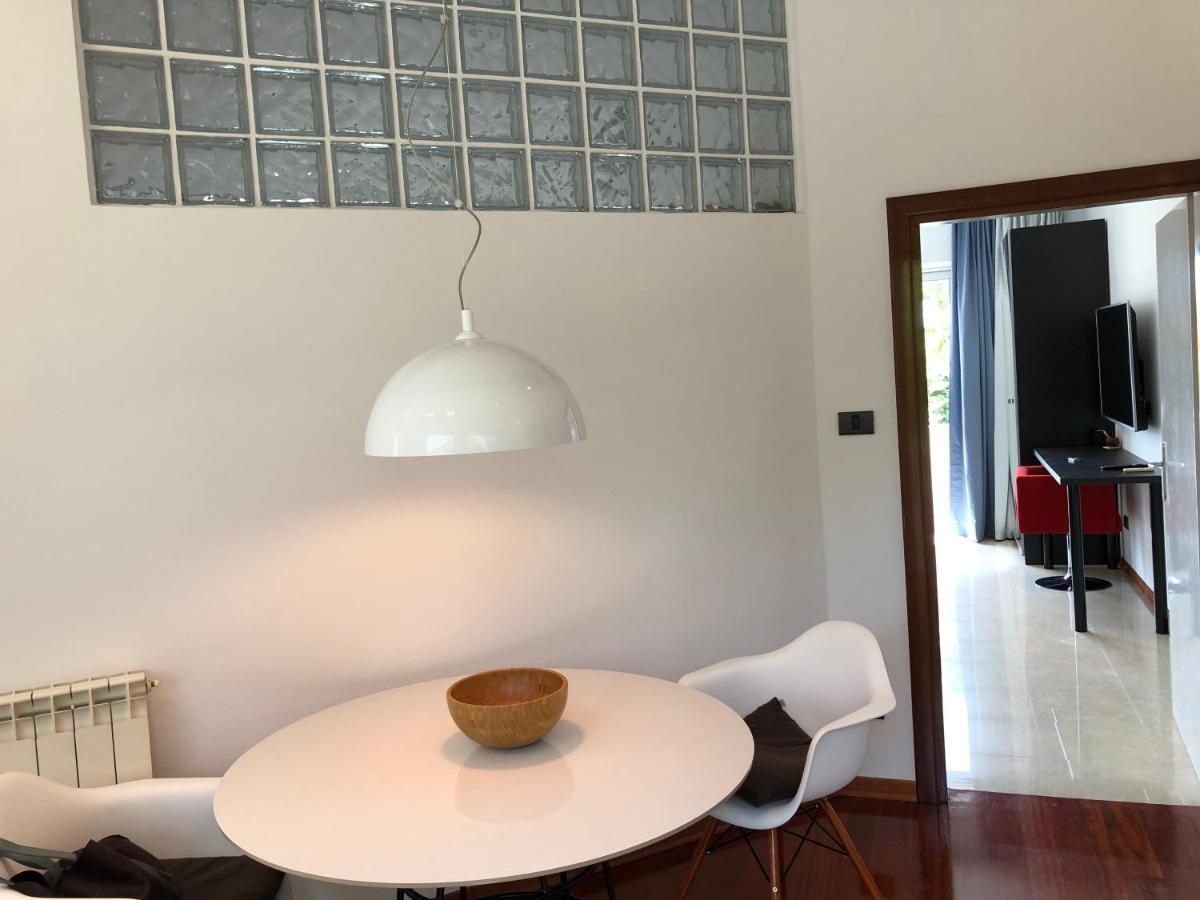 Studio Lycia Top 2020 罗维尼 外观 照片